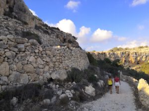 Wanderung entlang der Südwest-Klippe Maltas